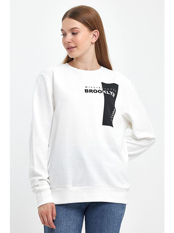 Süperlife Kadın Bisiklet Yaka Rahat Kalıp 3 iplik Kalın W.Brooklyn Baskılı Sweatshirt SPR24SWK31