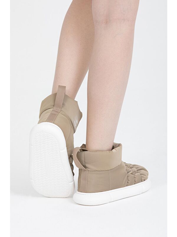 Kalın Taban Kadın Ev Botu - Görsel 3