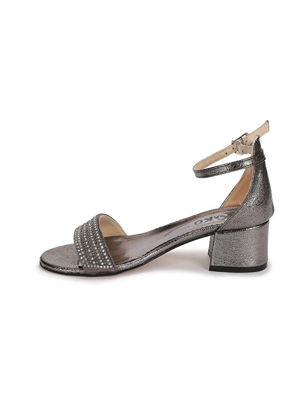 Elinor Çatlak Günlük Kız Çocuk 3 Cm Topuklu Sandalet Abiye Ayakkabı - Görsel 6