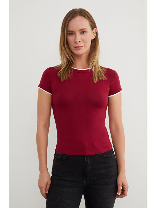 Fullamoda Basic Bisiklet Yaka Biyeli Crop Tişört