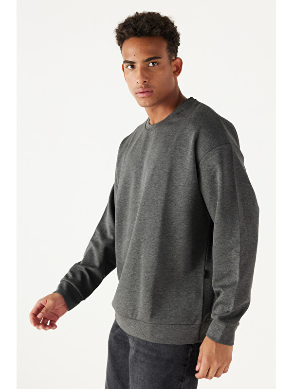 AC&Co / Altınyıldız Classics Erkek Antrasit-Melanj Oversize Bol Kesim Bisiklet Yaka Düz Sweatshirt