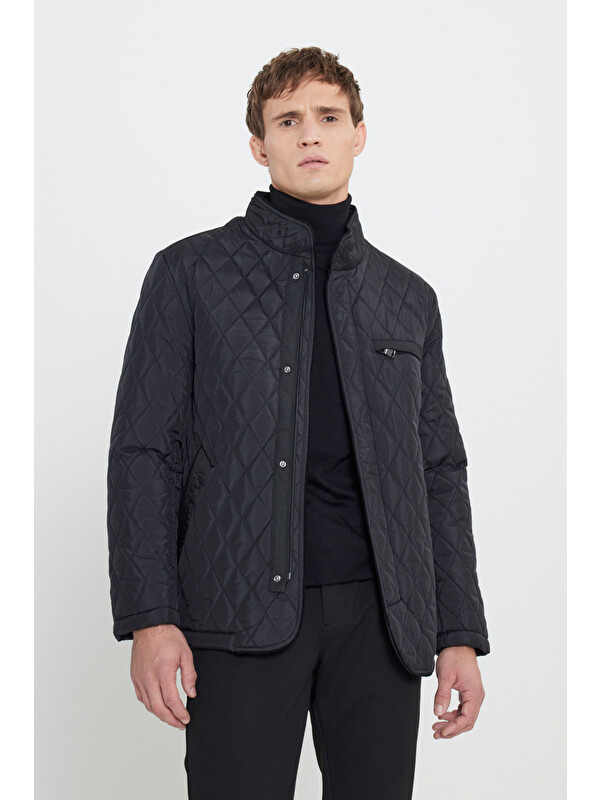 Altınyıldız Classics Erkek Siyah Standart Fit Normal Kesim Dik Yaka Desenli Kapitone Overcoat