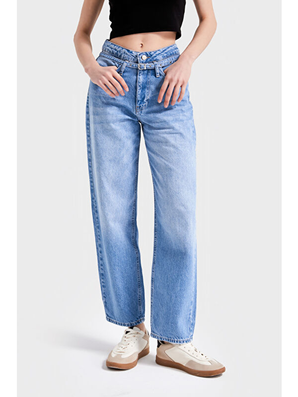 It's Basic Kadın Mavi Renk 2S54 Taılored Fit Kemerli %100 Pamuk Denim Jean