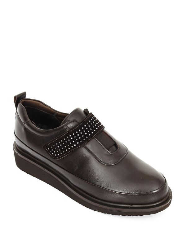 KAHVERENGİ Hakiki Deri Yuvarlak Burun Dolgu Taban Taş Detaylı Kadın Ayakkabı 24145 - Görsel 6