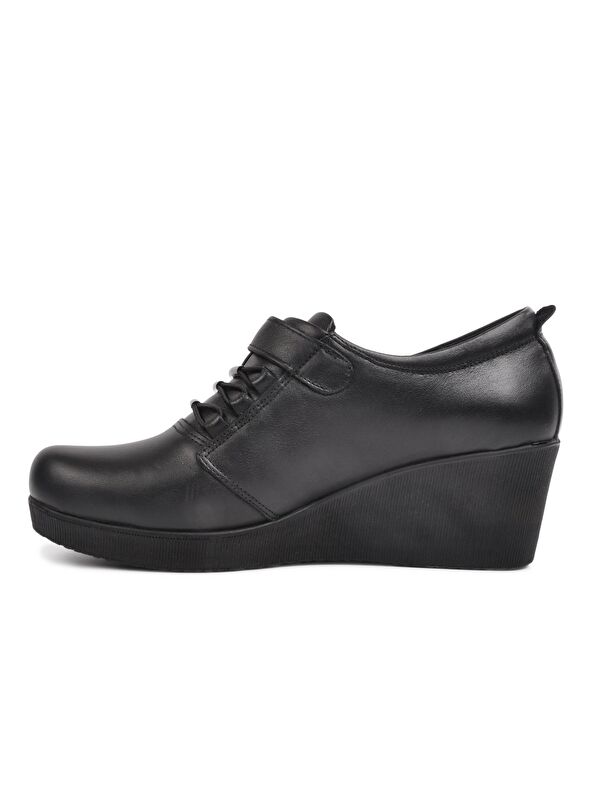 385 Siyah Kadın Hakiki Deri Ayakkabı - Görsel 4