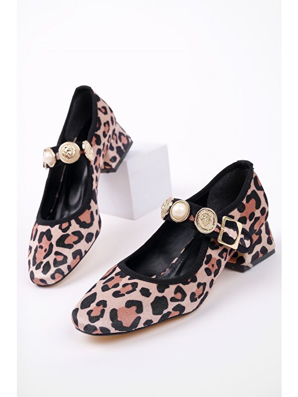 PREETİ Broş Detaylı Tek Bantlı Günlük Kadın Topuklu Ayakkabı - Görsel 3