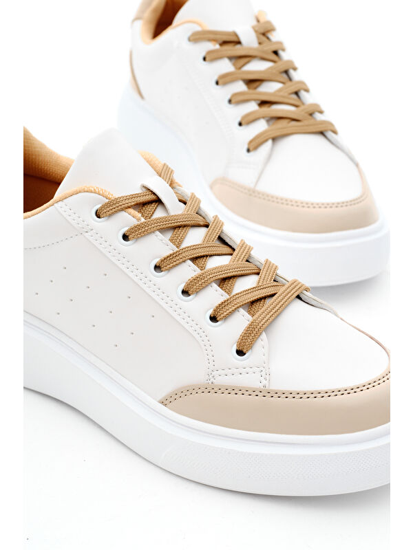 Kadın Beyaz Toprak Rahat Kalıp Yüksek Poli Taban Bağcıklı Spor Ayakkabı - Görsel 4