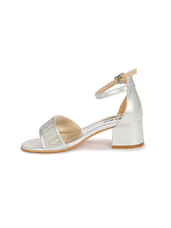 765 Vakko Günlük Kız Çocuk 3 Cm Topuklu Sandalet Ayakkabı - Görsel 6