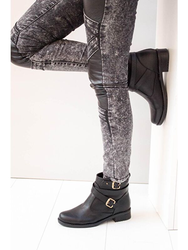Fox Shoes A726191009 Siyah Kadın Bot