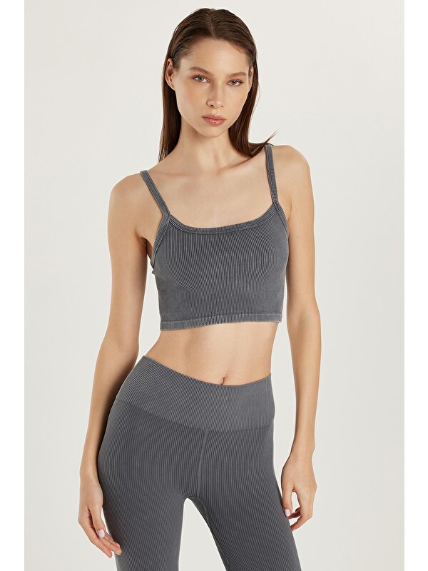 TUDORS Kadın Slim Fit Kare Yaka Düz Basic Gri Crop Atlet