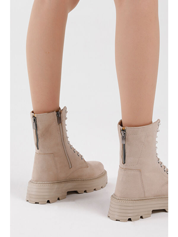 Kadın Krem Süet Poli Taban Arkası Fermuar Detaylı Bağcıklı ve Fermuarlı Bot - Görsel 3