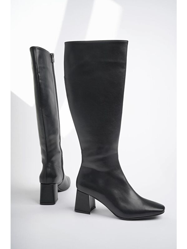 KAROLİNE Küt Burun Yandan Fermuarlı Topuklu Kadın Çizme - Görsel 3