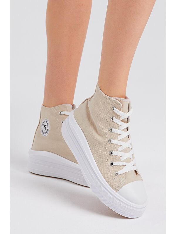 Kadın Bej Rahat Kalıp Kalın Tabanlı Uzun Spor Ayakkabı - Görsel 5