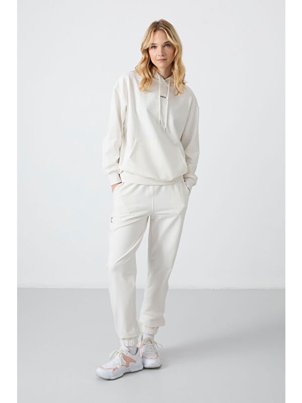 Tommylife Ekru Kapüşonlu Kanguru Cep Oversize Lastik Paça Kadın Eşofman Takımı - 95288