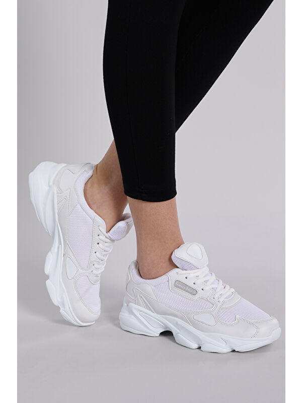 Unisex Beyaz Rahat Kalıp Yüksek Taban Bağcıklı Spor Ayakkabı - Görsel 6
