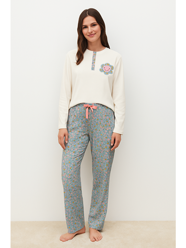 Katia And Bony Kadın Papatya Desenli Pijama Takımı Ekru