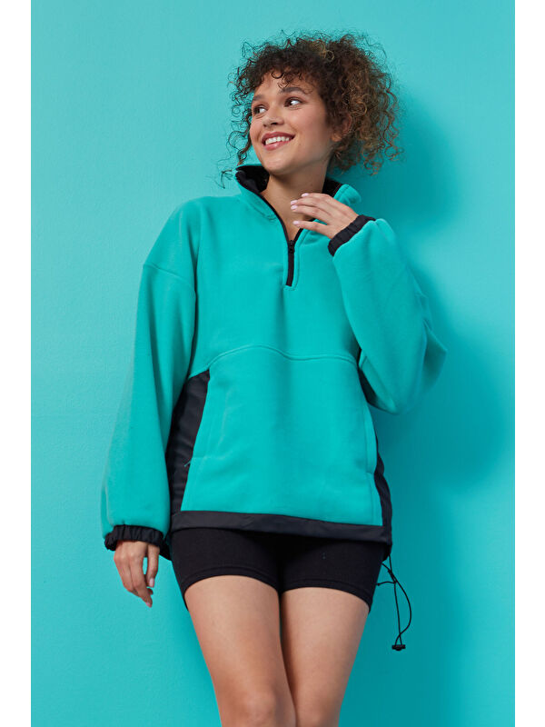 Tommylife Deniz Yeşili Yarım Fermuar Etek Ucu Büzgülü Dik Yaka  Oversize Kadın Polar Sweatshirt - 97236
