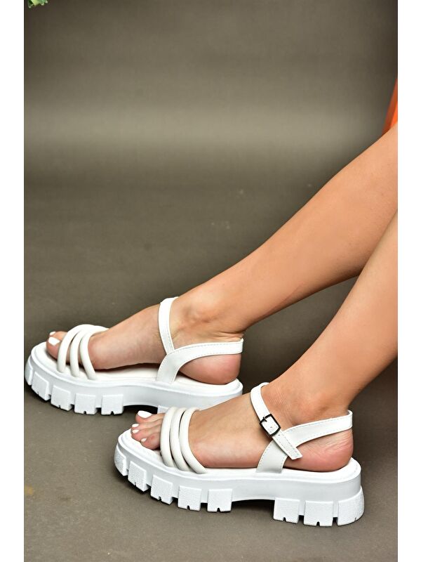 P973000409 Beyaz Kalın Tabanlı Sandalet - Görsel 3