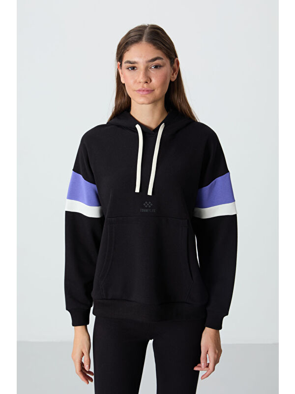 Tommylife Siyah Kompakt Pamuklu Kalın Pürüzsüz Dokulu Kapüşonlu Oversize Fit Kadın Sweatshirt   97290