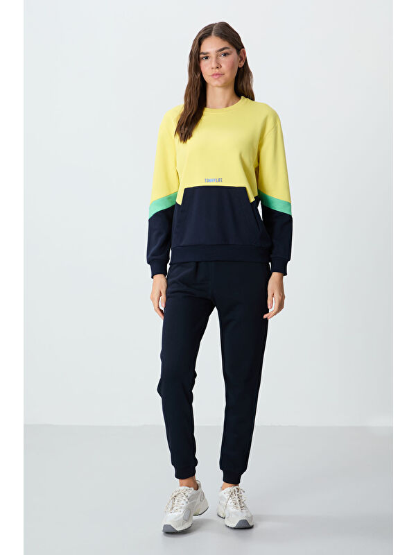 Tommylife Sarı Kompakt Pamuklu Kalın Pürüzsüz Dokulu O Yaka Oversize Fit Kadın Sweatshirt - 97289