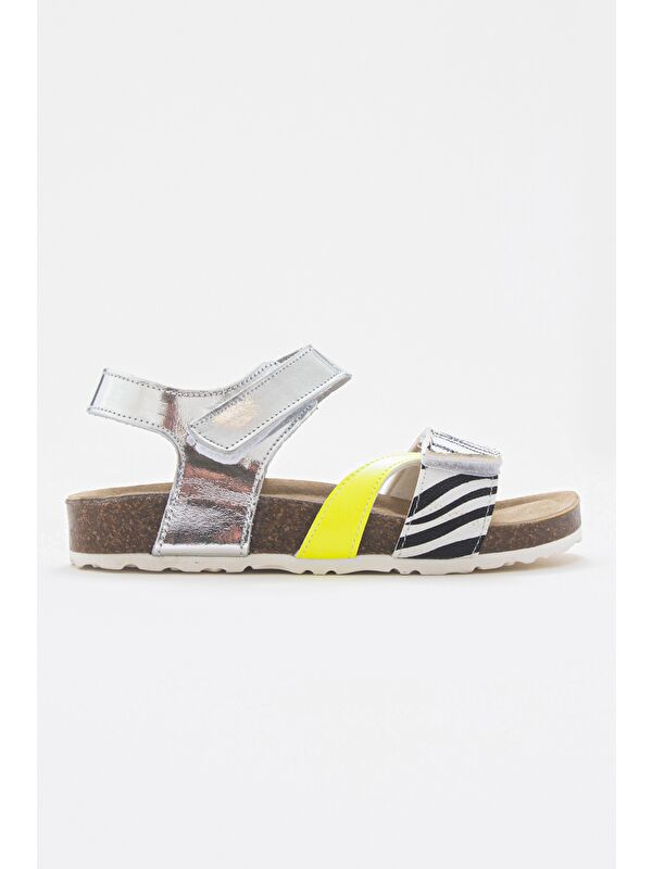 Kız Çocuk Gümüş Deri Ortopedik Destekli Çocuk Sandalet - Görsel 3