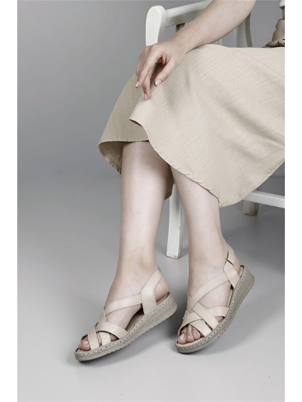 Gön Hakiki Deri Dolgu Taban Sandalet 45041 - Görsel 2