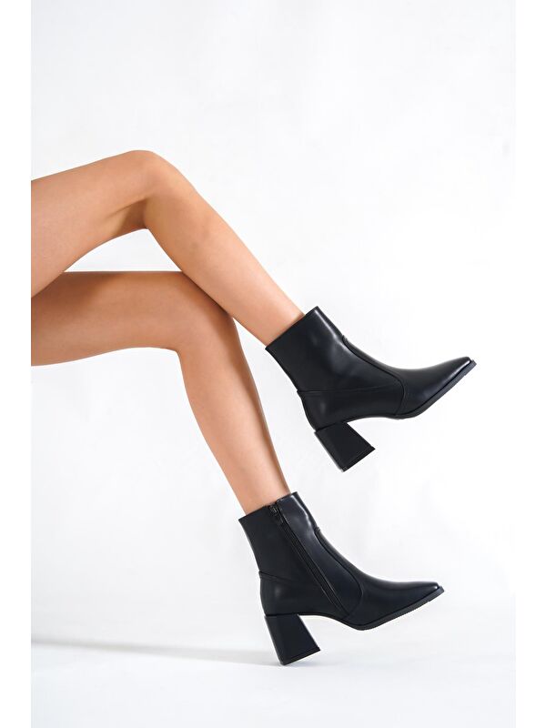 Küt Burunlu Yandan Fermuarlı Kadın Bot - Görsel 7