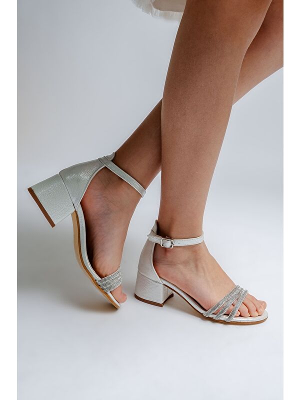 Kız Çocuk Sedef Taşlı Topuklu Abiye Ayakkabı - Görsel 3