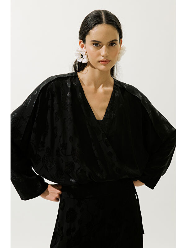 Manuka Jakarlı Saten Kimono Siyah