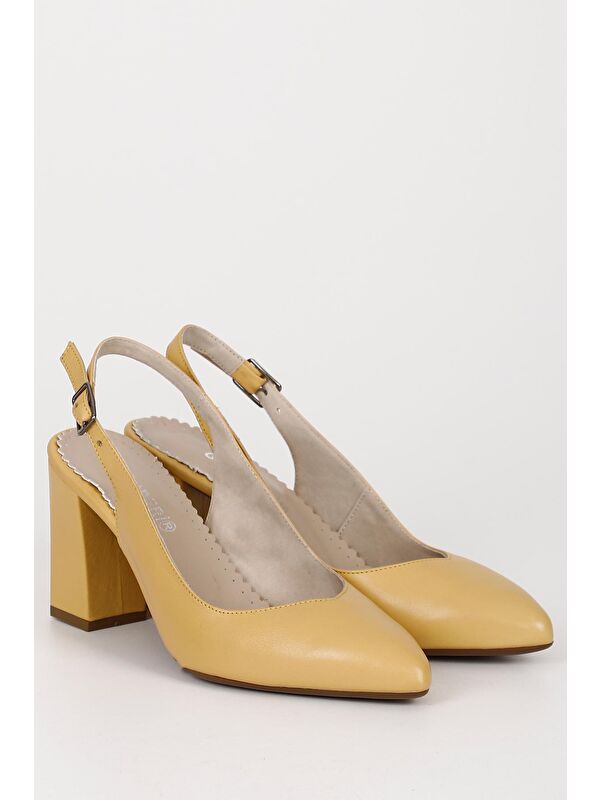 Gonderi(r) Bej Gonderi(r) Hakiki Deri Sivri Burun Yüksek Kalın Topuklu Arkası Açık Kadın Yazlık Ayakkabı