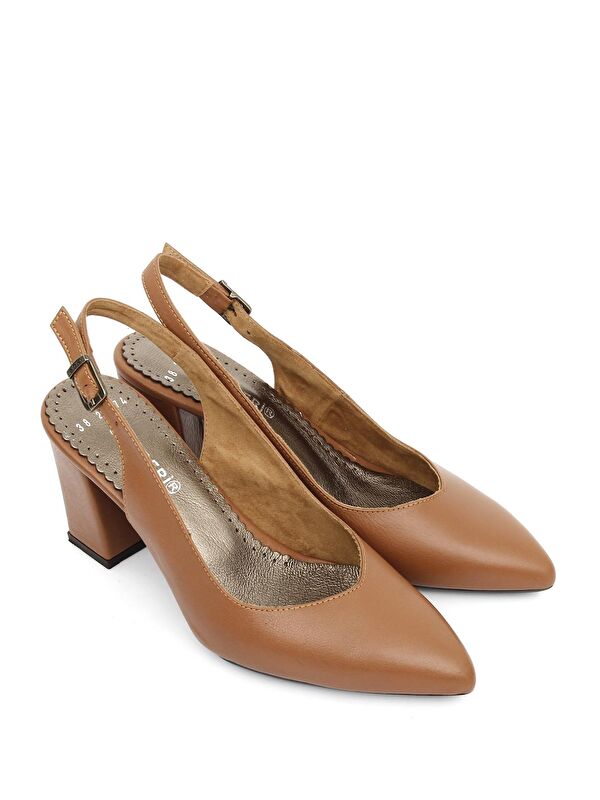 Gonderi(r) Bej Gonderi(r) Hakiki Deri Sivri Burun Yüksek Kalın Topuklu Arkası Açık Kadın Yazlık Ayakkabı