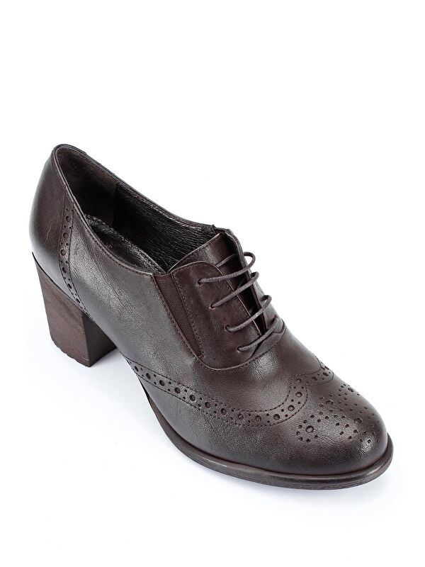 KAHVERENGİ Hakiki Deri Yuvarlak Burun Kalın Orta Topuklu Kauçuk Taban Bağcıklı Kadın Ayakkabı 24040 - Görsel 6