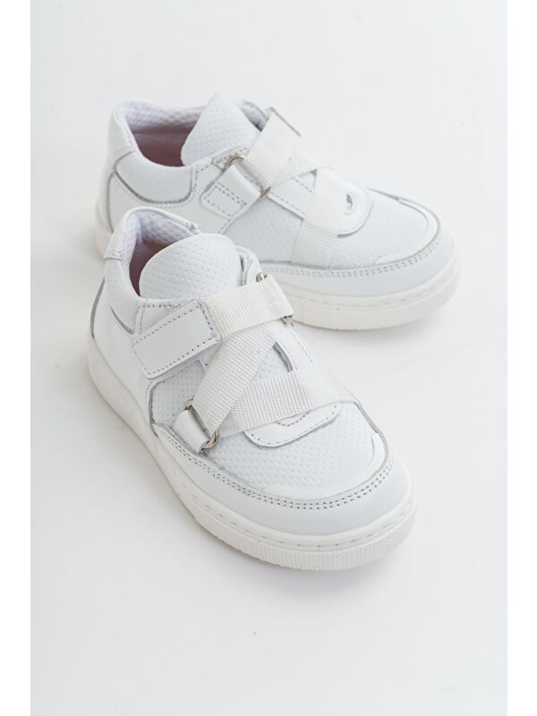 Erkek Çocuk Beyaz Deri Ortopedik Destekli Çocuk Sneaker Ayakkabı - Görsel 3