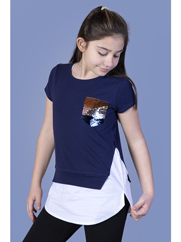 Toontoykids Kız Çocuk Göğsü Cepli Pul Nakışlı Tişört