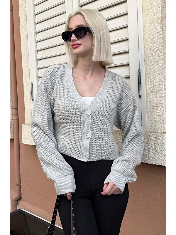Madmext Gri Uzun Kollu Düğmeli Crop Hırka Mg2198