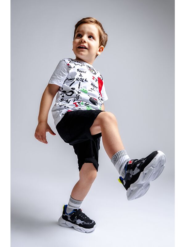 Erkek Çocuk Siyah Işıklı Spor Ayakkabı - Görsel 3