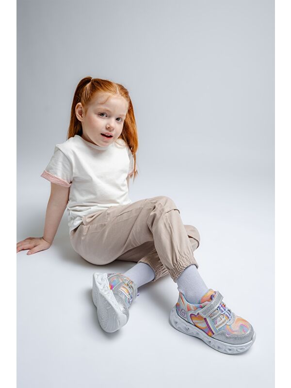 Kız Çocuk Gümüş Işıklı Spor Ayakkabı - Görsel 2