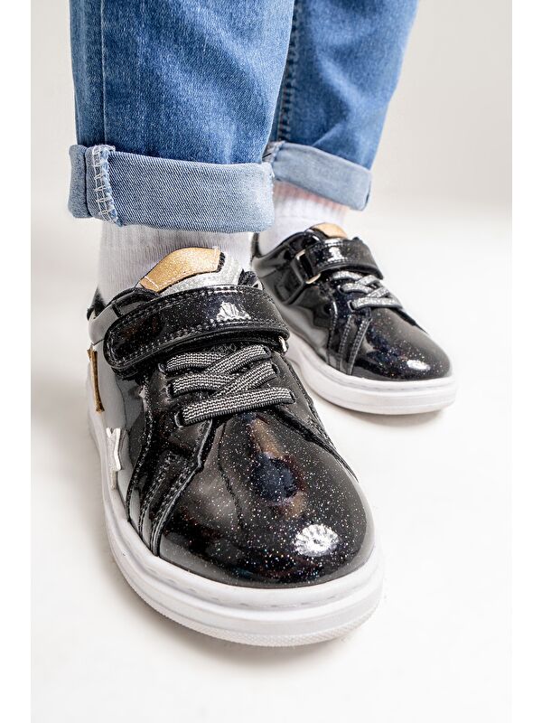 Kız Çocuk Siyah Simli Rugan Deri Anatomik Günlük Ayakkabı - Görsel 5