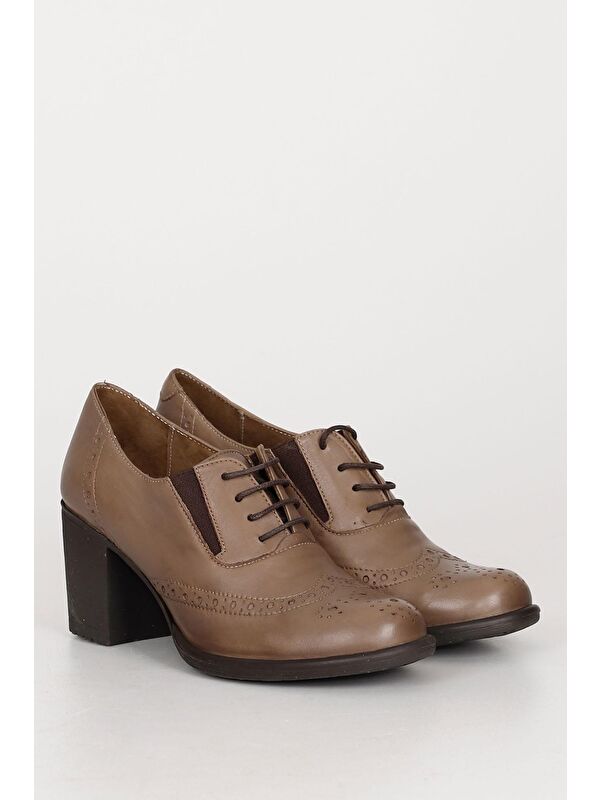 VİZON Hakiki Deri Yuvarlak Burun Kalın Orta Topuklu Kauçuk Taban Bağcıklı Kadın Ayakkabı 24040 - Görsel 3