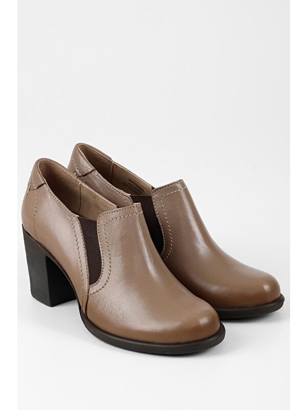 VİZON Hakiki Deri Yuvarlak Burun Kalın Orta Topuklu Kauçuk Taban Lastikli Kadın Ayakkabı 24038 - Görsel 3