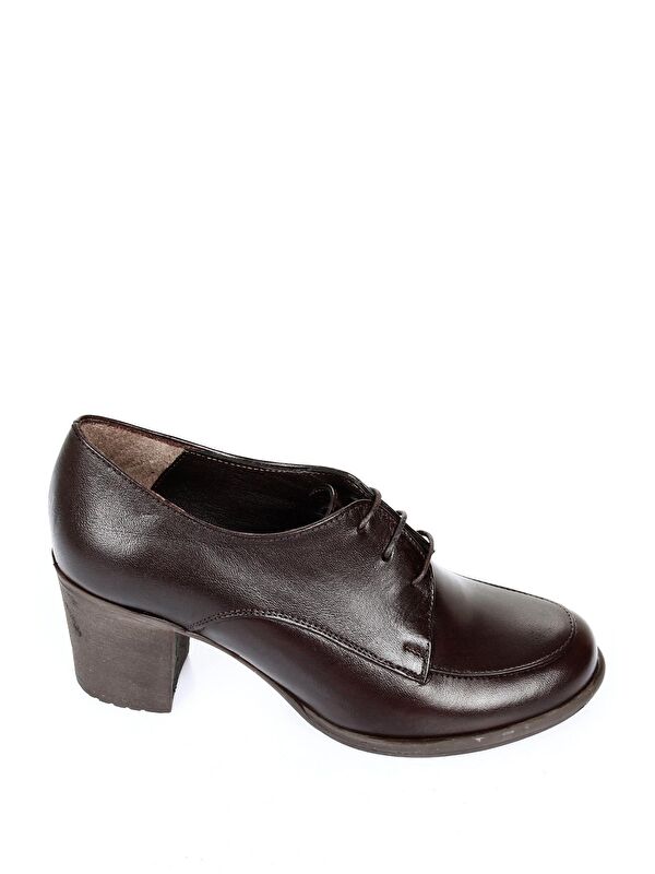 KAHVERENGİ Hakiki Deri Yuvarlak Burun Kalın Orta Topuklu Kauçuk Taban Bağcıklı Kadın Ayakkabı 24071 - Görsel 5