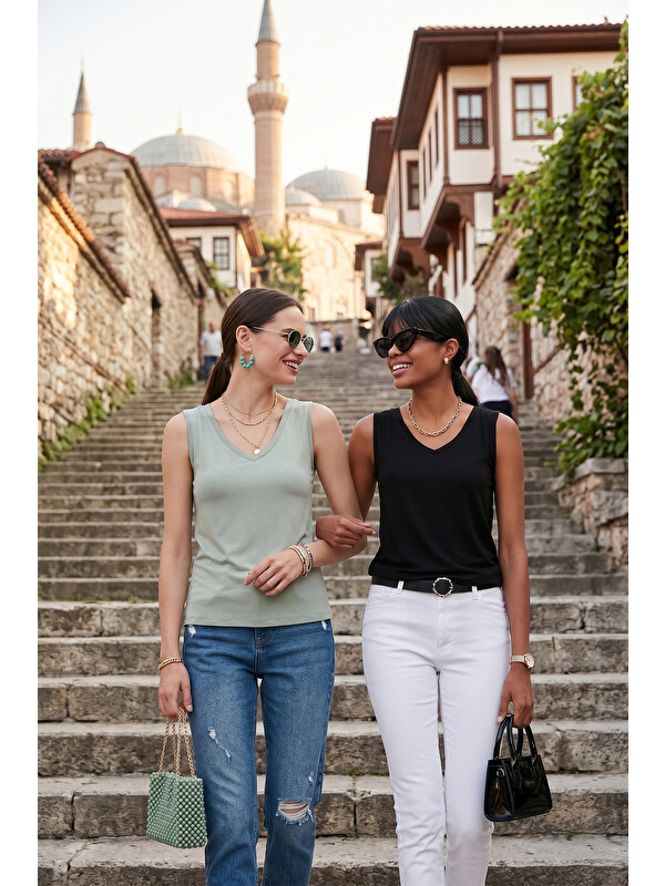Lela Slim Fit V Yaka Kalın Askılı 2' li Paket Kadın Bluz 5864384S2