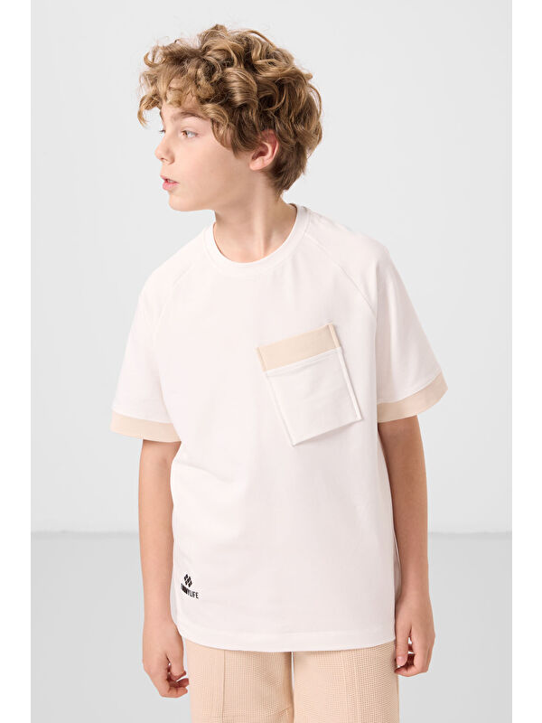 Tommylife Ekru Pamuklu Yumuşak Dokulu Oversize Cep Detaylı Erkek Çocuk T-Shirt - 11295