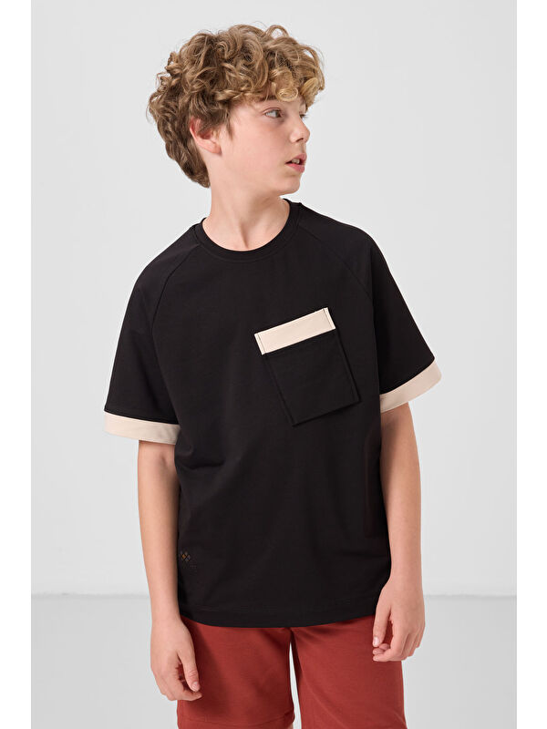 Tommylife Siyah Pamuklu Yumuşak Dokulu Oversize Cep Detaylı Erkek Çocuk T-Shirt - 11295