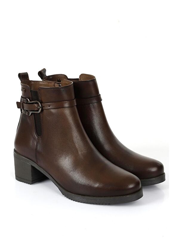 KAHVERENGİ Hakiki Deri Yuvarlak Burun Kauçuk Taban Topuklu Fermuarlı Tokalı Kadın Günlük Bot 51464 - Görsel 3