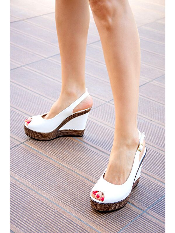 9674070803 Beyaz Dolgu Taban Kadın Ayakkabı - Görsel 6