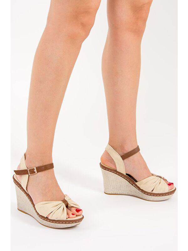 F674040405 Bej Dolgu Taban Kadın Ayakkabı - Görsel 2