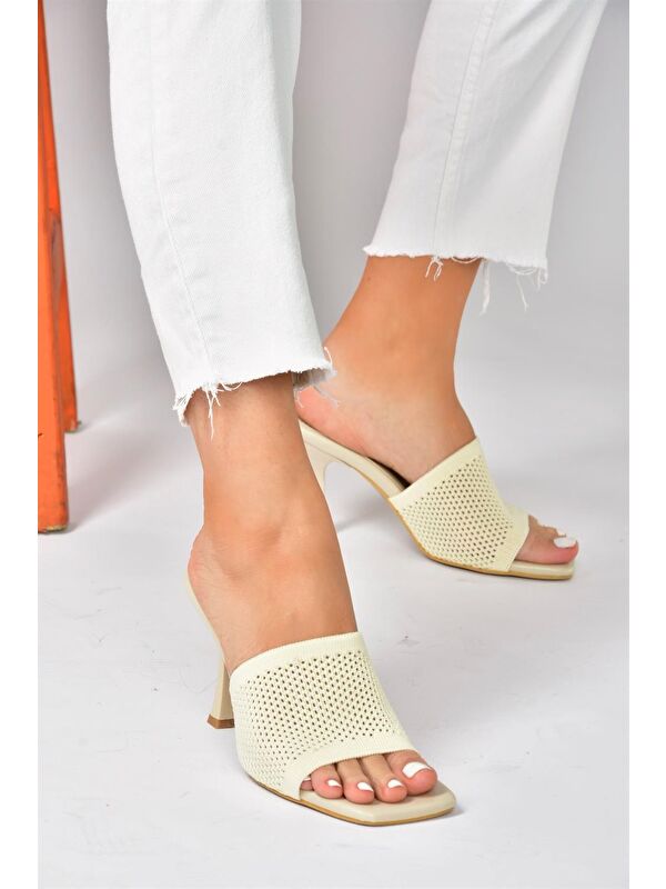 P590033357 Bej Kadın Terlik - Görsel 2