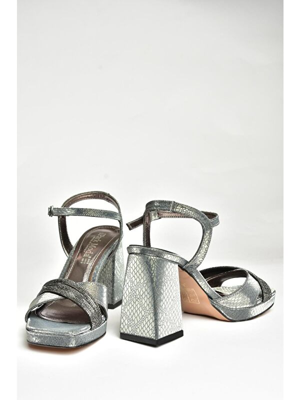 U8200098 Platin Kadın Topuklu Ayakkabı - Görsel 4