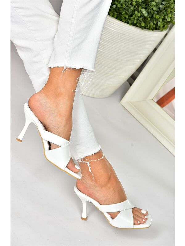 P590033009 Beyaz Kadın Terlik - Görsel 5